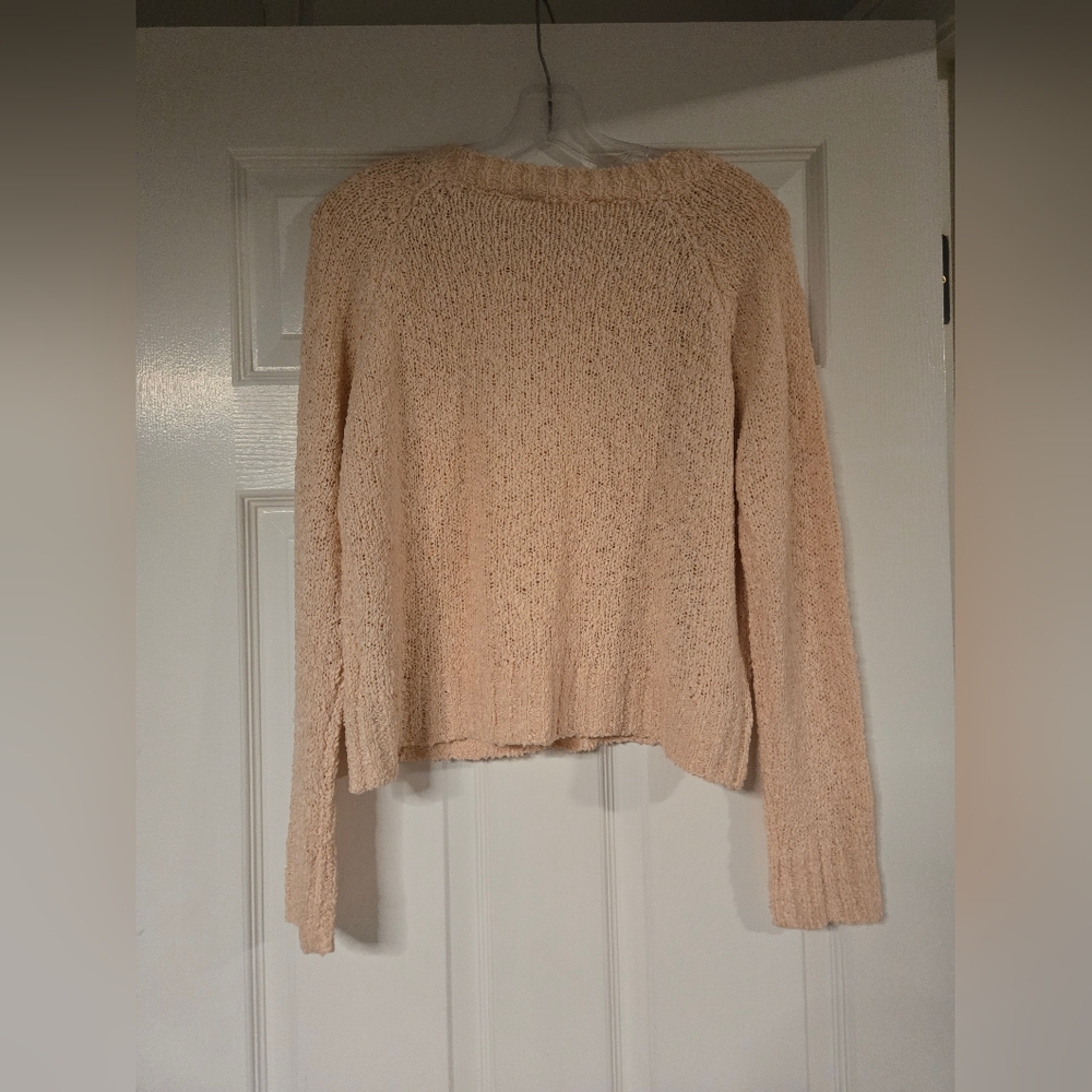 Sweater - Picture 4 of 4